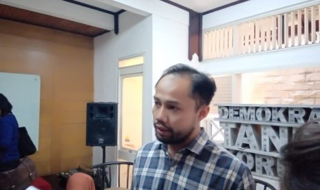 Mantan aktivis ICW Donal Fariz pastikan akan penuhi panggilan KPK soal kasus Kementan.