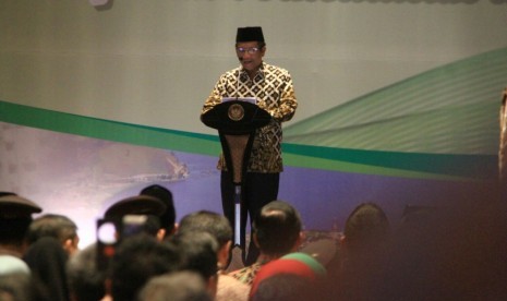 Koordinator Presidium KAHMi Mahfud MD berbicara saat Munas KAHMI di Medan, Jumat (17/11).