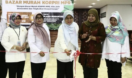 Korpri MPR menggelar bazaar mulai 15 Maret hingga 17 Maret.