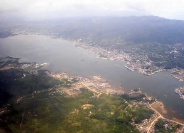 Kota Kendari dari udara