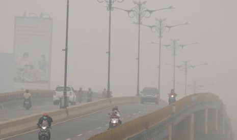 Kota Pekanbaru yang tersapu asap tebal 