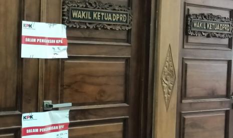 KPK Masih Geledah Sejumlah Ruangan DPRD Jatim