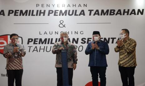 KPU RI menetapkan pelaksanaan pemilihan serentak tahun 2020 pada 9 Desember 2020 dengan menerapkan sejumlah protokol kesehatan Covid-19.