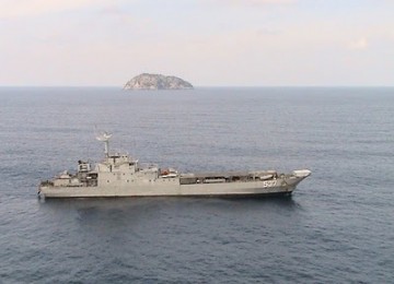 KRI Teluk Manado