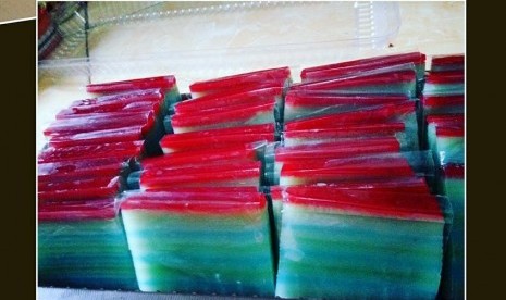 Kue Lapis Tapika 