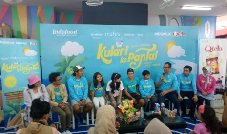 Kulari ke Pantai yang akan tayang serentak di bioskop pada 28 Juni mendatang.