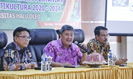 Kuliah umum bertajuk 'Kebijakan Strategi Kementerian Pertanian Dalam Pembangunan Hortikultura 2020-2024' di Aula Pascasarjana Universitas Haluoleo, Ahad (4/10).