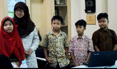 Kunjungan Sekolah Alam Indonesia ke Harian Republika, Rabu (27/1)