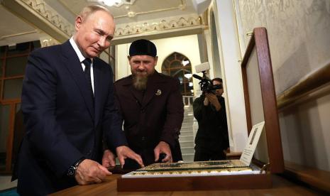 Kunjungan Vladimir Putin ke Chechnya