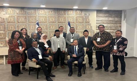 Sejumlah tokoh muda Nahdliyin bertemu dengan Presiden Israel, Isaac Herzog.