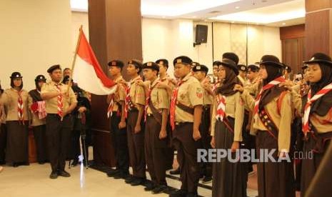 Kwarcab Gerakan Pramuka Kota Depok melantik anggota garuda penggalang pramuka di Aula Teratai Gedung Balaikota Depok.  93 Penggalang Garuda tersebut dilantik oleh Ketua Kwarcab gerakan Pramuka Depok, Nina Suzana.