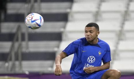 Kylian Mbappe dari Prancis 