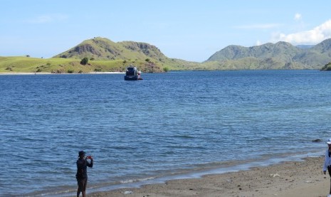 Labuan Bajo memiliki destinasi yang menarik bagi wisatawan. Pemda Manggarai Barat pun fokus menggarap sektor pariwisata untuk mengembangkan ekonomi daerah.