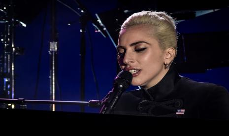 Penyanyi Lady Gaga berhasil debut di nomor 1 chart Hot 100 Billboard (Foto: penyanyi Lady Gaga)