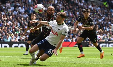 Laga Tottenham Hotspur vs Brentford dalam lanjutan Liga Primer Inggris di Stadion Tottenham Hotspur.