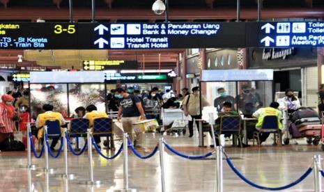 Lalu lintas penerbangan di bandara Indonesia sepanjang November 2020 cukup bergairah di tengah pandemi Covid-19. 