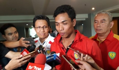 Lalu Muhammad Zohri saat menjalani sesi wawancara bersama awak media di Hotel Century, Jakarta, Kamis (19/7).