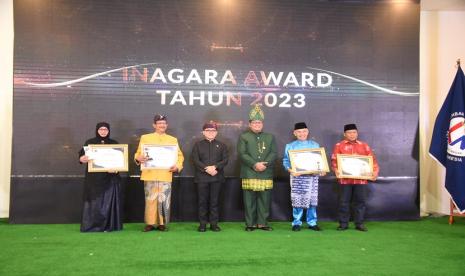 LAN memberikan apresiasi kepada pada stakeholder melalui pemberian LAN Award. Beberapa penghargaan yang diberikan yaitu: Penghargaan Inagara Award yang diraih Pemkab Bulukumba, Pemkab Kendal, Pemkab Kerinci, Pemkab Nias Utara, Pemkot Tanjung Balai, Pemkab Kampar, Pemkab Merauke, Pemkab Tebo dan Pemkab Timor Tengah Selatan; Penghargaan sebagai Lembaga Pelatihan Pemerintah Berprestasi Tahun 2023 Kategori Adaptive Learning Strategy Dengan Tema 1 ‘Strategi Pemerataan Akses Pengembangan Kompetensi di Daerah Dengan Konektivitas Terbatas’ yang diraih Pusat Pendidikan dan Pelatihan Manajemen dan Kepemimpinan Badan Litbang Pendidikan dan Pelatihan Hukum dan Peradilan Mahkamah Agung, Balai Pendidikan dan Pelatihan Hukum dan HAM Jawa Tengah, Kementerian Hukum dan HAM dan Balai Besar Pelatihan Kesehatan Makassar Kementerian Kesehatan.