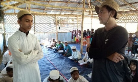 Lantunan Alquran anak pengungsi Rohingya.