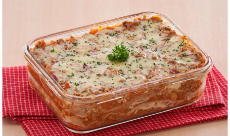 Lasagna kukus ala Delito Bumbu Bolognese.