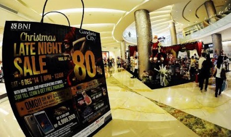 Late Night Sale 'Gandaria City'