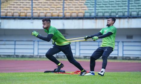 Latihan Persib Bandung di Stadion Gelora Bandung Lautan Api, Kota Bandung, Selasa (14/9).