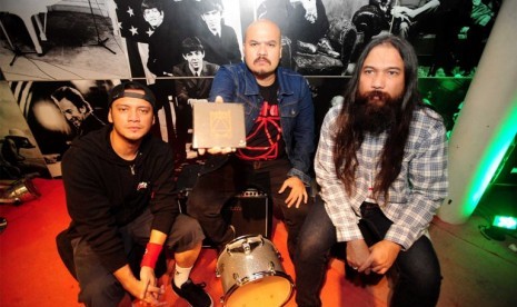 Band Netral 