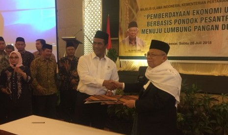 Launcing Program Pemberdayaan Ekonomi Berbasi Pondok Pesantren pada Sektor Pertanian, Peternakan dan Penandagangan MoU antara Menteri Pertanian dengan MUI