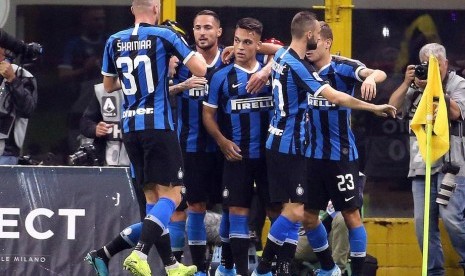 Lautaro Martinez merayakan gol ke gawang Juventus beberapa waktu lalu.