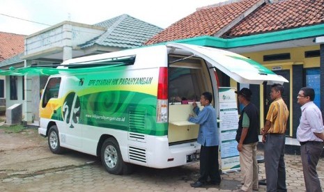 Layanan mobil keliling BPRS HIK Parahyangan.