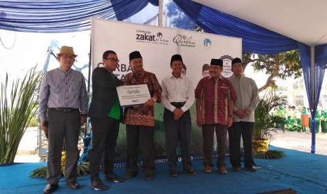 LAZ Al Azhar menggandeng Grab untuk memudahkan  layanan  Qurban Home Delivery. 