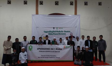 Laznas BMH bersama Pengurus Wilayah Pemuda Hidayatullah Banten menggelar upgrading dai muda se-Banten di Pesantren Al-Wahyu Serang, Banten,   Selasa (19/4).