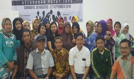 Laznas Lembaga Manajemen Infaq (LMI) bersama dengan LP4M Unair melaksanakan Pelatihan Bisnis dan UKM bagi warga sekitar eks lokalisasi, sebagai bagian upaya pendampingan masyarakat. Bertempat di kantor kelurahan Putat Jaya, kecamatan Sawahan, 