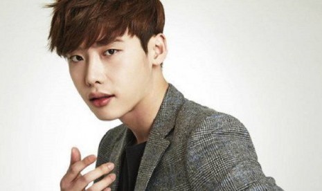 Lee Jong Suk