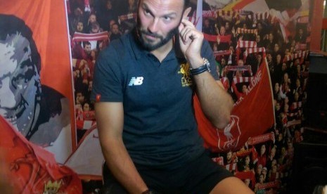 Legenda Liverpool, Patrik Berger saat menjalani sesi wawancara dengan Republika di Mall Taman Anggrek, Jakarta Barat, Kamis (8/3) sore WIB.