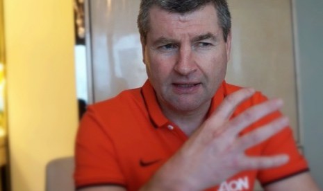  Legenda Manchester United, Denis Irwin.