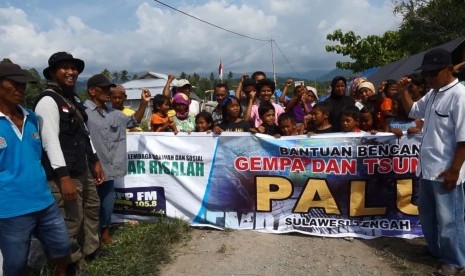 Lembaga Dakwah dan Sosial (LDS) Ar Risalah, Padang, Sumatera Barat, mengumpulkan dan menyalurkan donasi untuk korban gempa Palu.