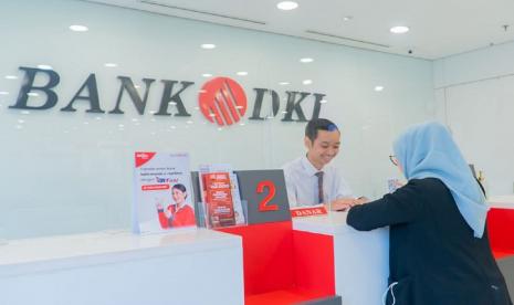 Lembaga pemeringkat nasional, Pefindo, menaikkan rating Bank DKI dari sebelumnya idAA- (Double A Minus) sejak tahun 2018 menjadi idAA (Double A) dengan outlook stabil.