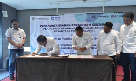 Lembaga Pengelola Dana Bergulir Koperasi, Usaha Mikro, Kecil dan Menengah (LPDB-KUMKM) melakukan peresemian kerjasama dengan Askrindo Syariah.