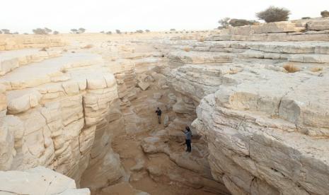 Lembah Mawan dianggap sebagai salah satu situs arkeologi terpenting di Arab Saudi dengan panorama yang menakjubkan. Lembah Mawan terletak di dekat kota Ad-Dilam, selatan Riyadh.