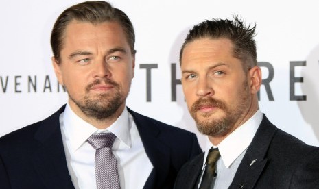 Leonardo DiCaprio (kiri) dan Tom Hardy.