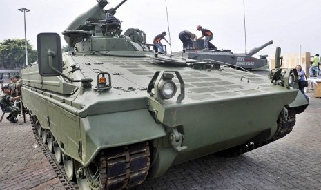 Leopard tank in Indo Defence 2012 in Jakarta (illustration) 