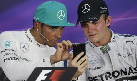 Lewis Hamilton dan Nico Rosberg.