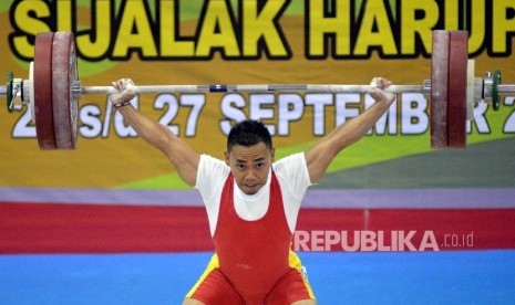 Lifter Jatim Eko Yuli Irawan.