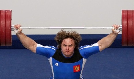 Lifter Rusia Dmitry Lapikov terjerat kasus doping.