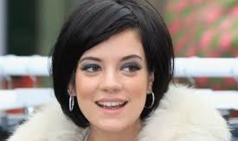 LIly Allen