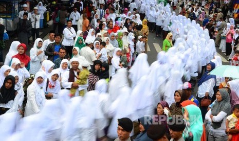 Kirab santri dalam menyambut Hari Santri Nasional (ilustrasi)