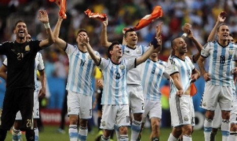 Lionel Messi dan kawan-kawan melakukan selebrasi usai mengalahkan Belgia, 1-0 di Estadio Nacional di Brasilia, pada 5 Juli lalu.