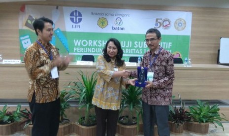 LIPI menggelar workshop uji substantif Perlindungan Varietas Tanaman, di Lembang, Kabupaten Bandung Barat, Selasa (8/8).