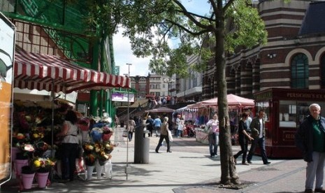 Liverpool city center in England, UK.  The city will collaborate with Manado in North Sulawesi, Indonesia, in education and trade. (illustration)  